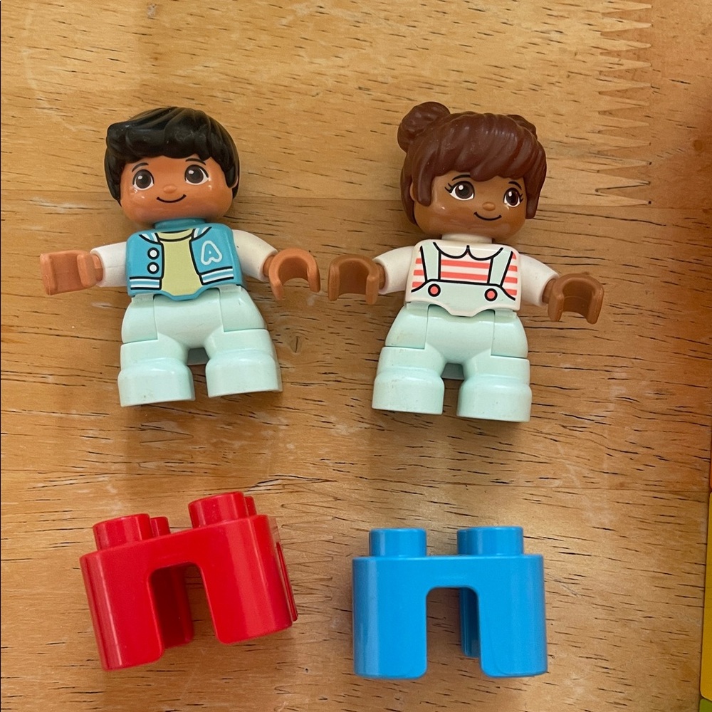LEGO Duplo Alphabet Learning Set - Picture 7 of 9